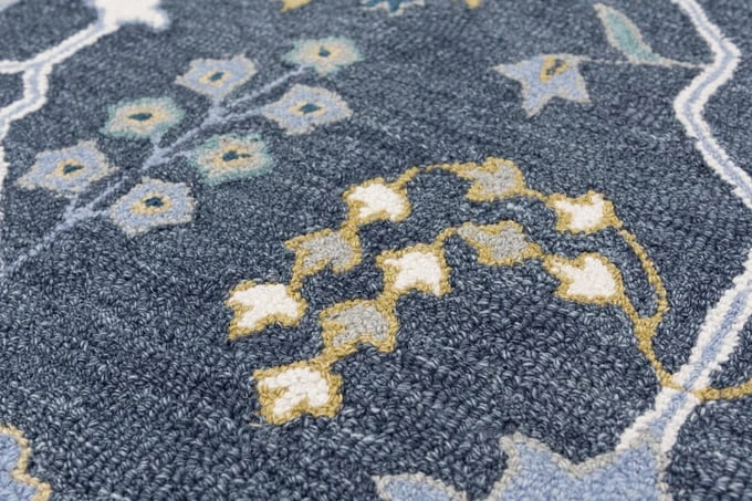 A01108 Rug 2 A01108 Rug - Image 2