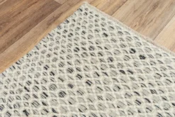 WIN101 Rug -Online Home Decor md 1113