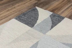 A03102 Rug -Online Home Decor md 1267