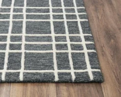 A07101 Rug -Online Home Decor md 1486