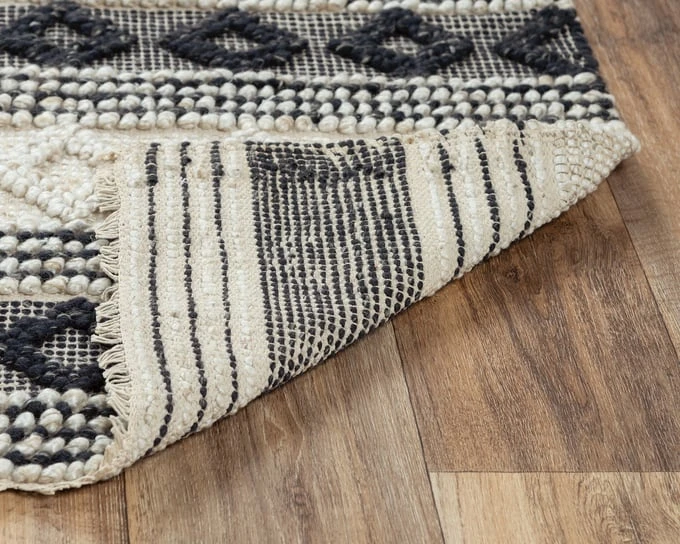 CPI104 Rug 3 CPI104 Rug - Image 3