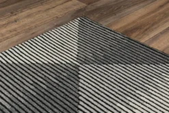 A05101 Rug -Online Home Decor md 1554