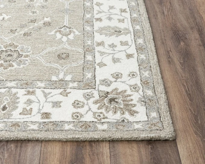 A01106 Rug 4 A01106 Rug - Image 4