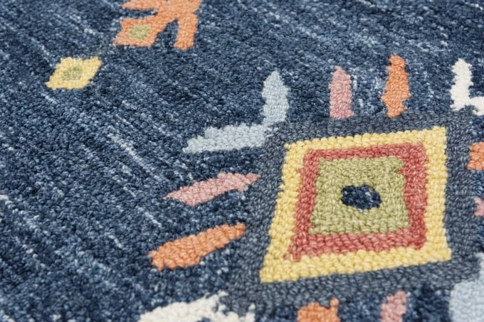 A02102 Rug 2 A02102 Rug - Image 2